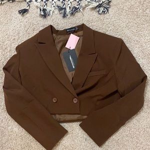 brown cropped blazer